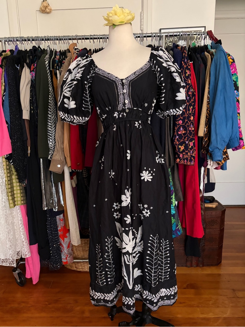 Ellen Tracy Black & White Floral Print Puff Sleeve Maxi Dress - Size XS